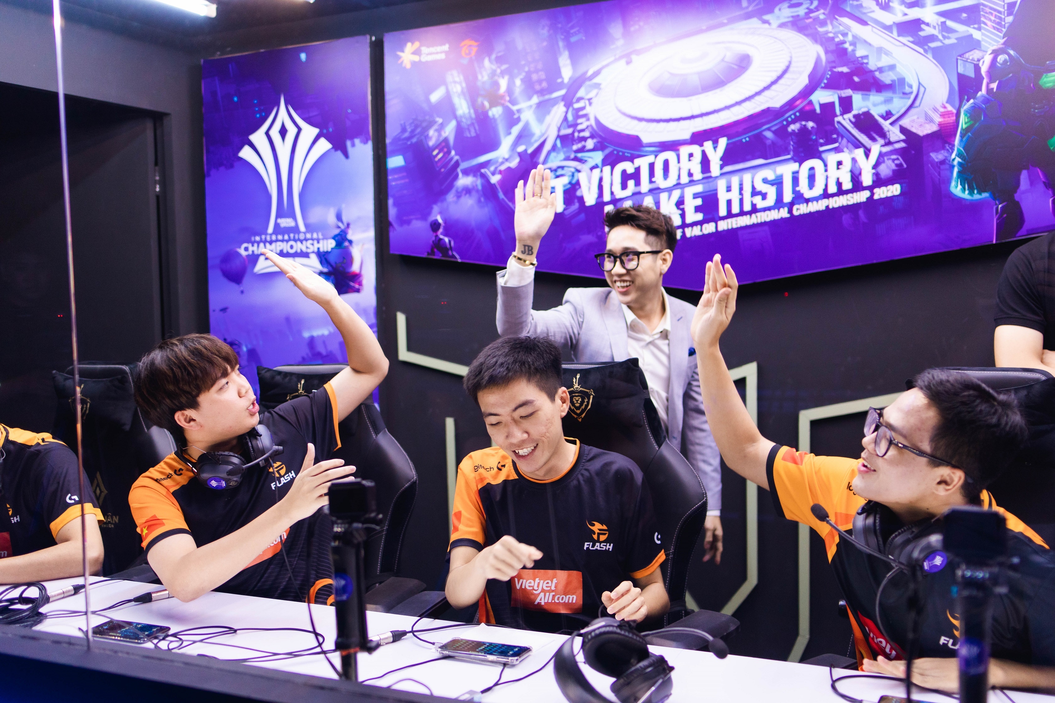 Them ly do cho thay Team Flash nghi Lien Quan sau AIC anh 1