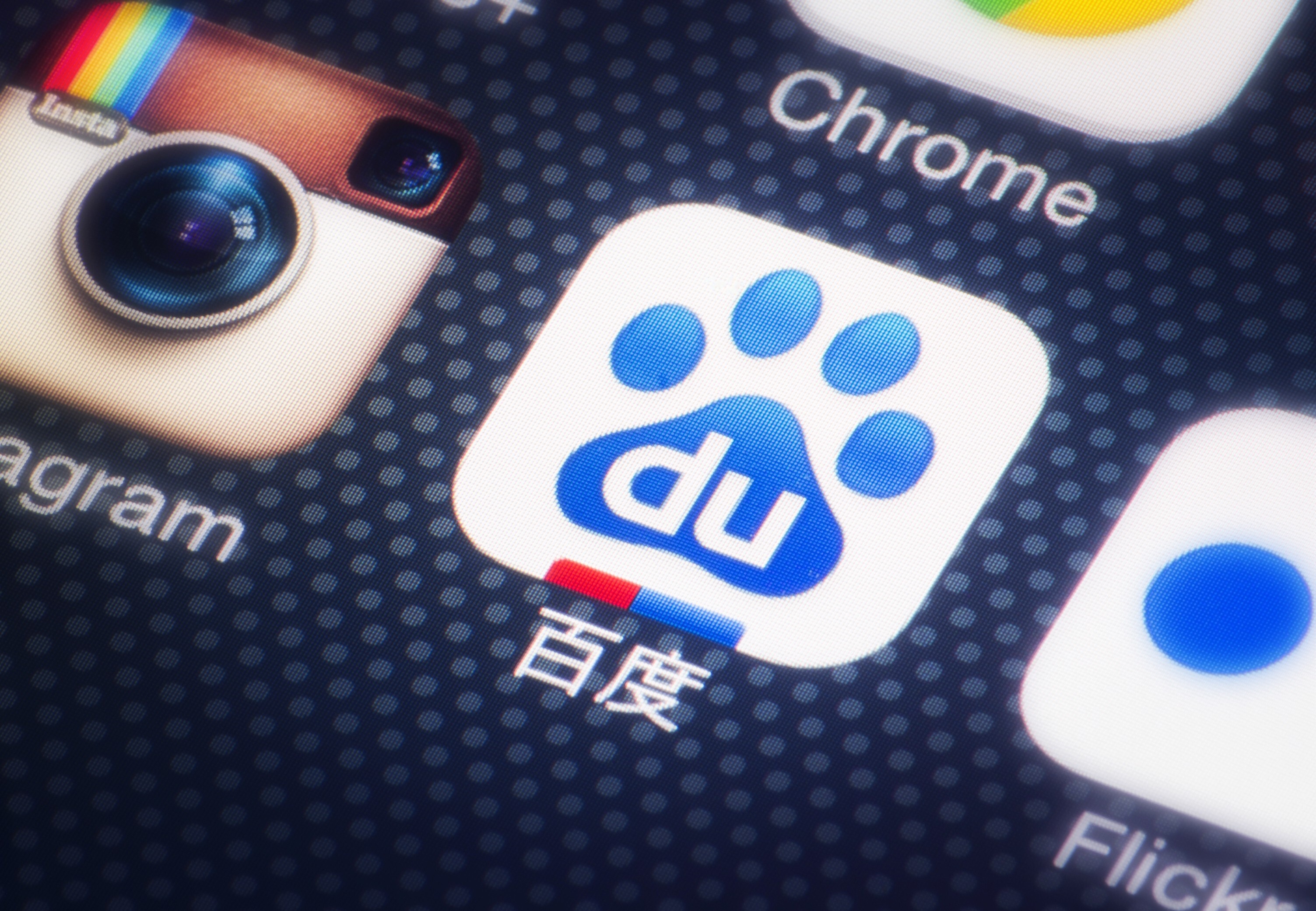 Google xoa 2 app TQ vi nghi 'thu thap du lieu nguoi dung suot doi' hinh anh