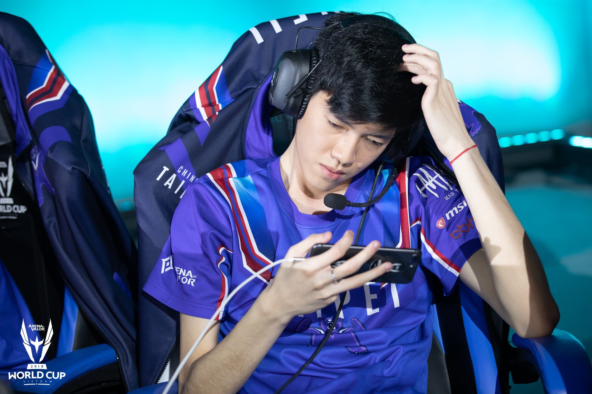 Chung ket Lien Quan SGP va MAD Team anh 3