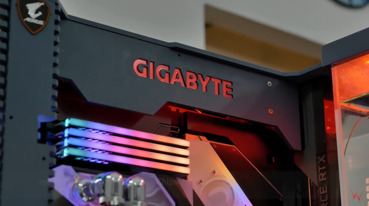 Dan PC ket hop thuy sinh cua Pew Pew anh 5