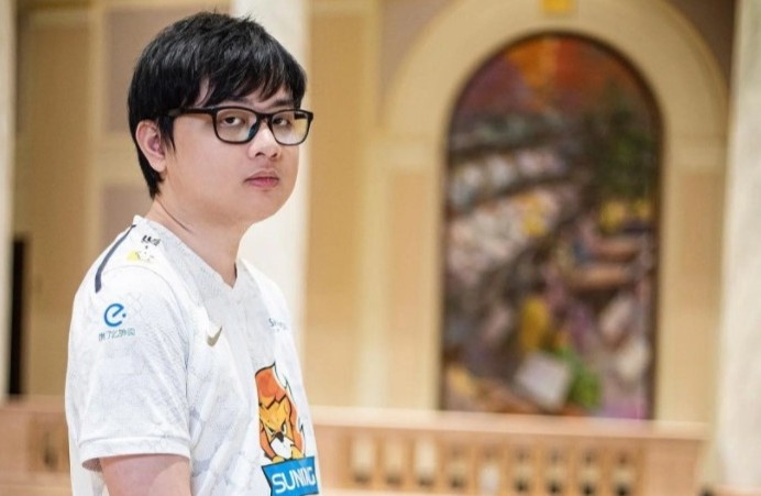 SofM: 'Nam thu 3 toi an Tet xa nha' hinh anh