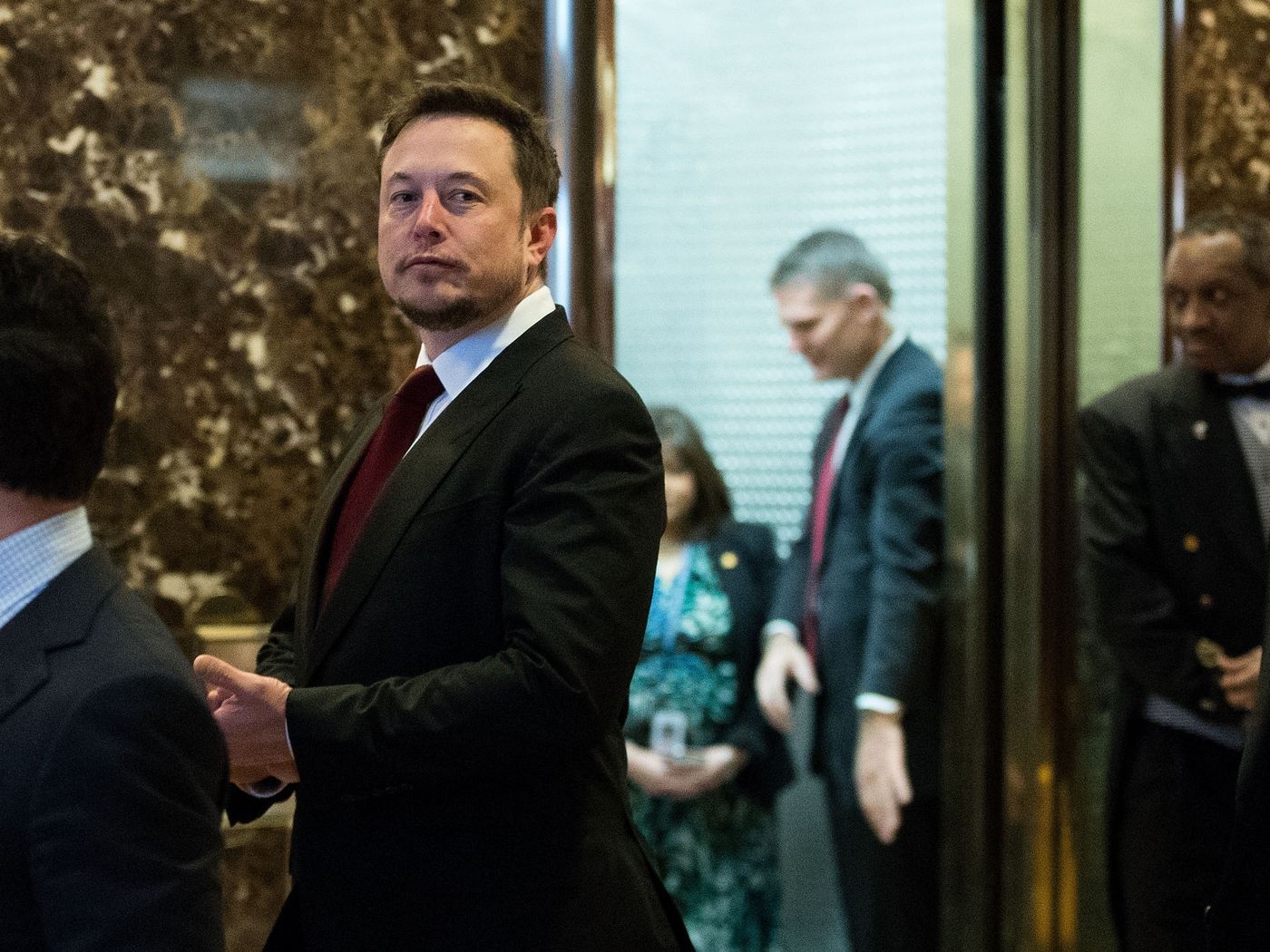 Con trai Tong thong Trump hy vong Elon Musk lap mang xa hoi moi anh 2