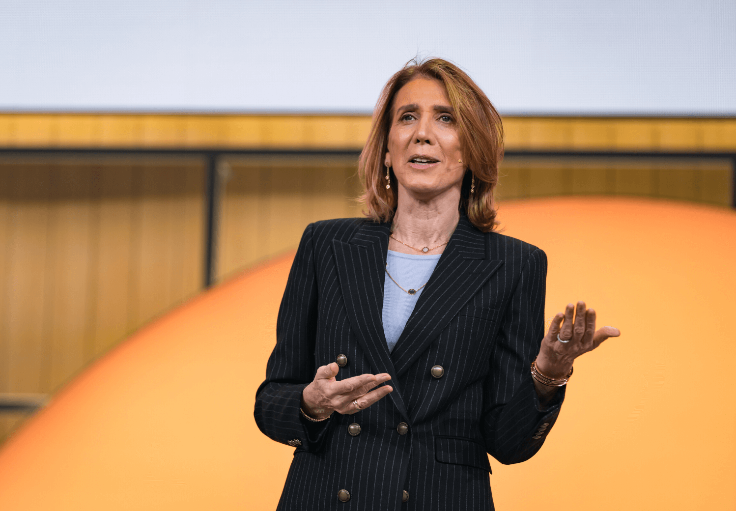 Nu lanh dao gioi cong nghe toan cau anh 7