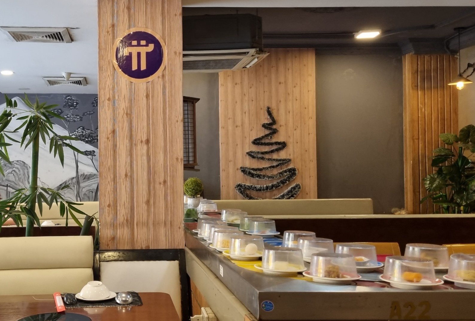 Quan lau o TP.HCM khuyen mai cho khach cai Pi Network la sai luat hinh anh