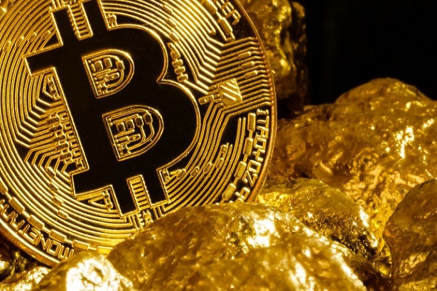 Bitcoin khac voi co phieu nhu the nao? hinh anh