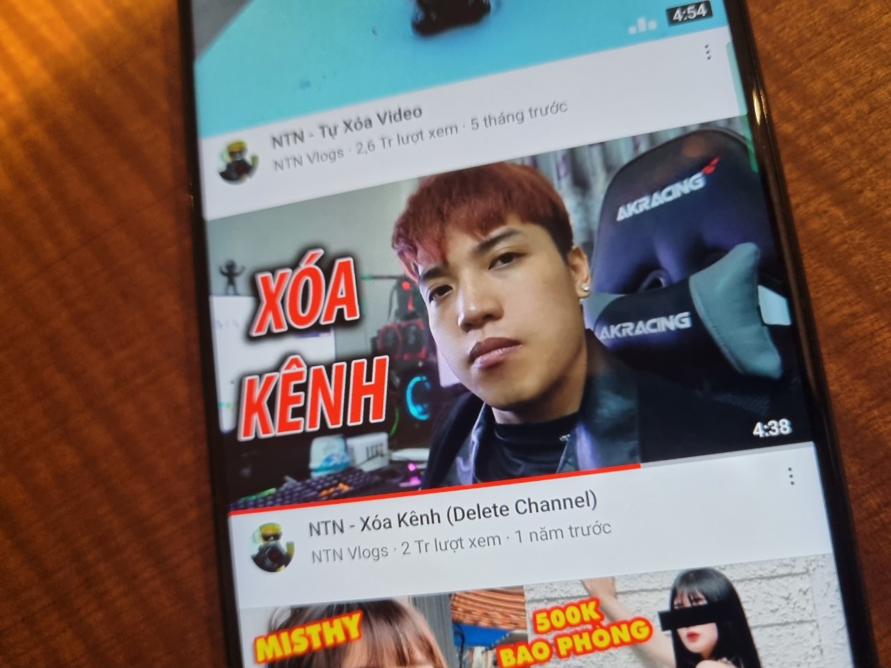 Vi sao cac YouTuber Viet hay tuyen bo 'xoa kenh', 'tam biet'? hinh anh