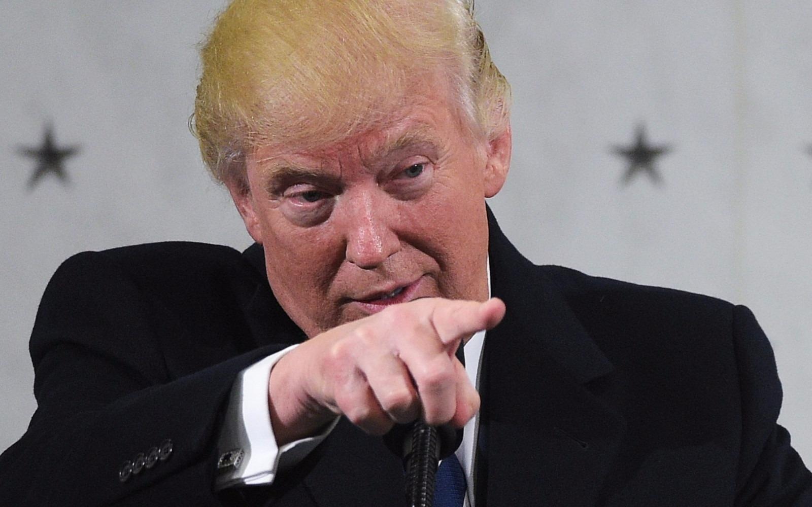 TT Trump va cuoc chien 'mot mat mot con' voi bao chi My hinh anh