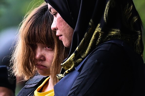 15 phut kich tinh ben ngoai toa xu nghi an Kim Jong Nam hinh anh