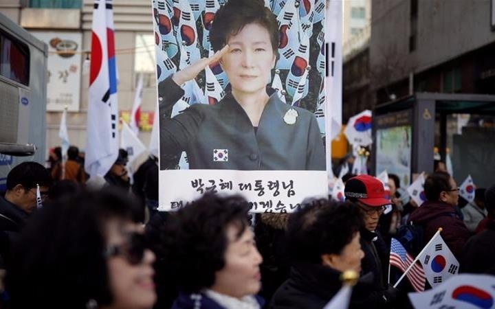 Vi sao toa an Han Quoc dong thuan phe truat tong thong Park? hinh anh