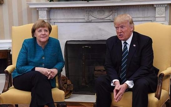 Trump doi Duc tra tien nhieu hon cho NATO va My hinh anh