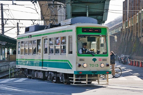 hệ thống tàu điện ở Tokyo ảnh 1 he thong tau dien o Tokyo anh 1