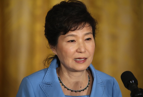 Cuu tong thong Han Quoc Park Geun Hye sap bi bat hinh anh