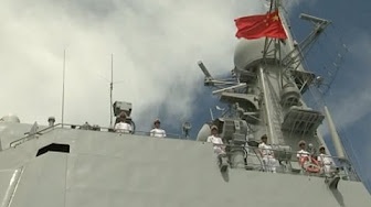 Doi tau Trung Quoc cap cang Davao, Philippines hinh anh