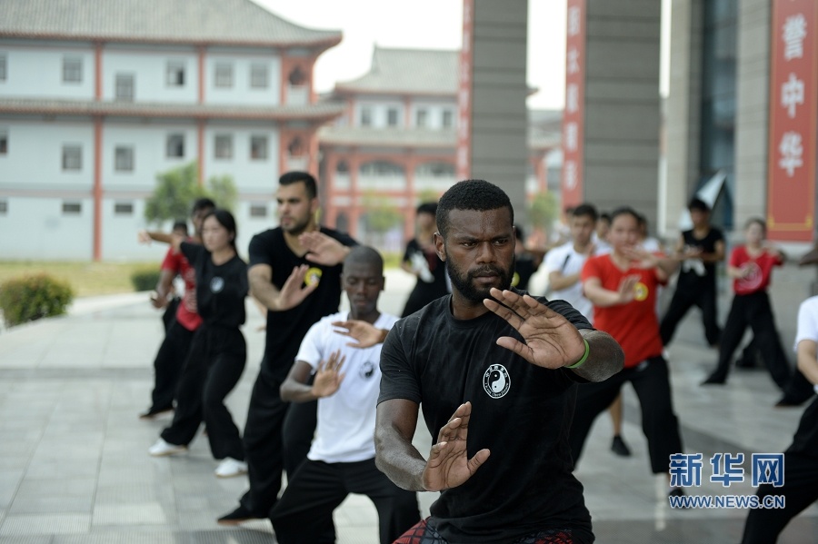 lang Thai cuc quyen o Trung Quoc anh 7