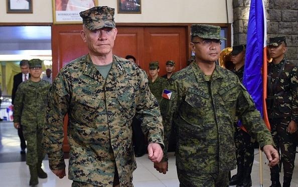 My, Philippines giam mot nua so binh si tap tran chung hinh anh