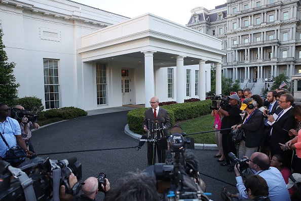 Trump tiet lo tin tinh bao cho Nga anh 1