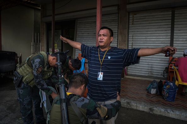 thiết quân luật ở Philippines ảnh 1 thiet quan luat o Philippines anh 1