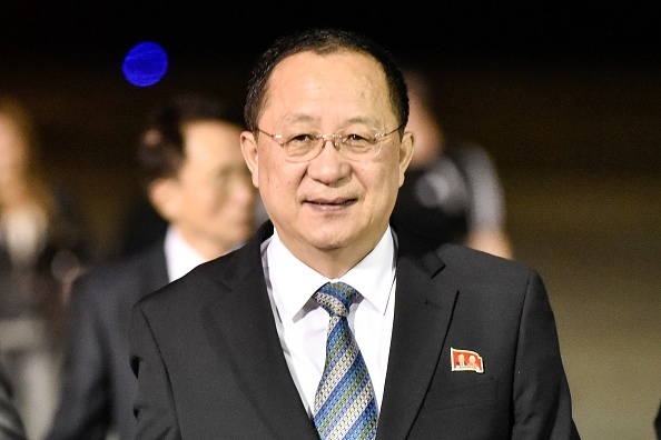 Ngoai truong Han Quoc va Trieu Tien gap go ben le hoi nghi o Manila hinh anh