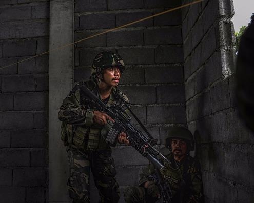 Philippines tuyen bo bat duoc lanh dao phien quan Hoi giao hinh anh