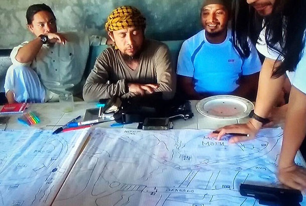 khủng bố IS ảnh 1 khung bo IS anh 1