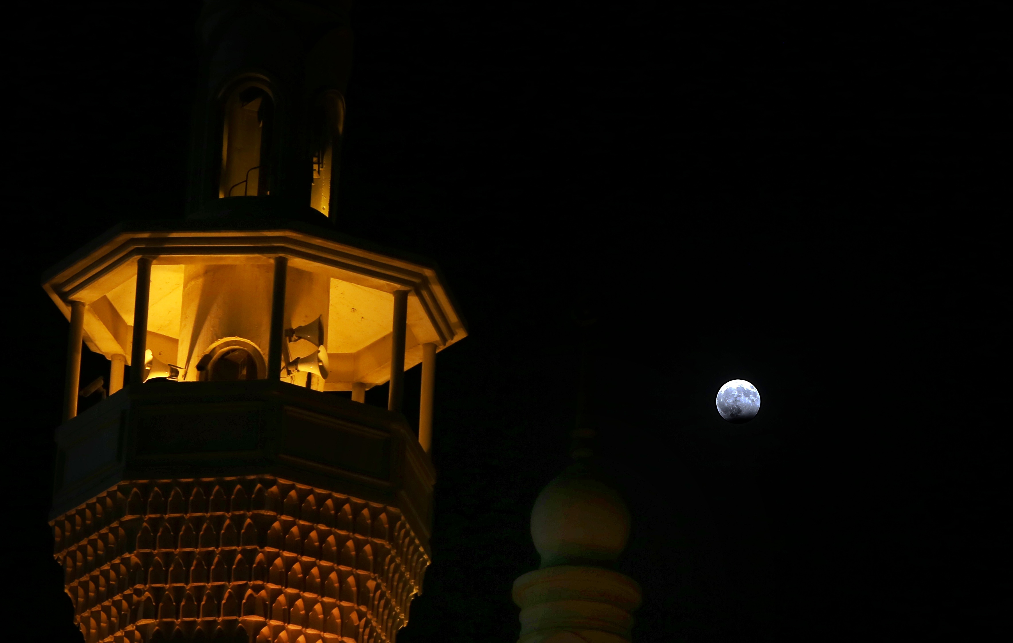 nguyet thuc mot phan anh 5