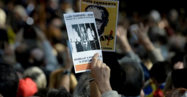 Catalonia tách khỏi Tây Ban Nha ảnh 1 Catalonia tach khoi Tay Ban Nha anh 1