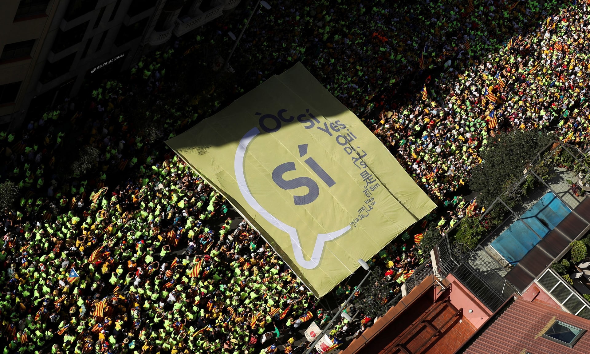 Catalonia đòi tách khỏi Tây Ban Nha ảnh 5 Catalonia doi tach khoi Tay Ban Nha anh 5