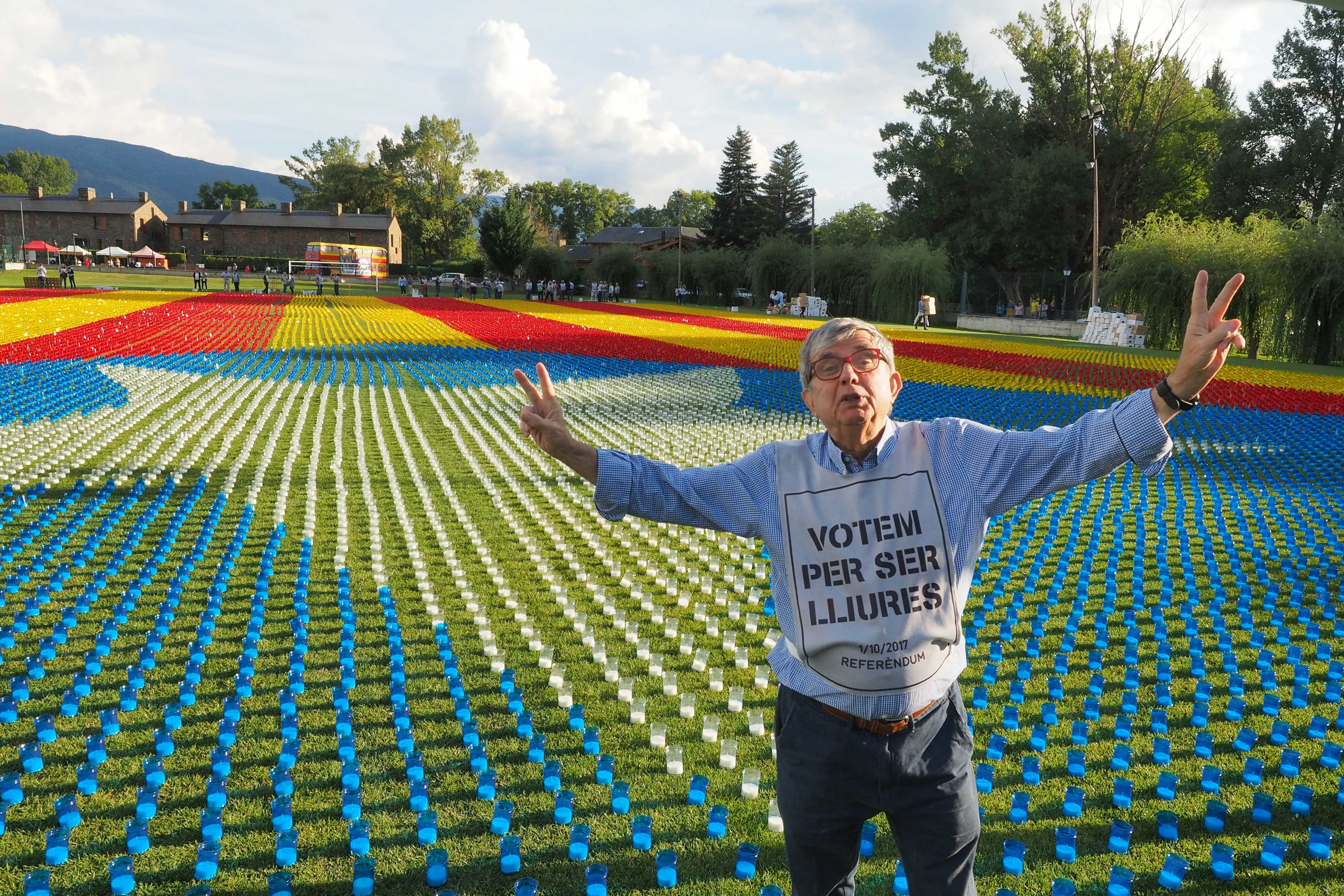 Catalonia đòi tách khỏi Tây Ban Nha ảnh 6 Catalonia doi tach khoi Tay Ban Nha anh 6
