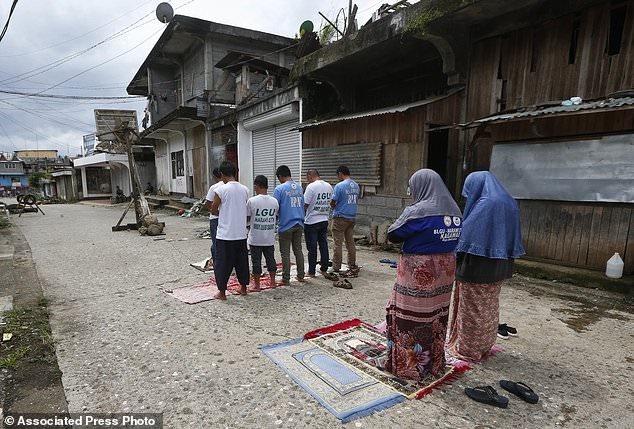 giai phong Marawi anh 9