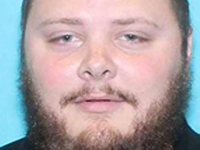 Ke xa sung nha tho Texas tung tron khoi vien tam than hinh anh