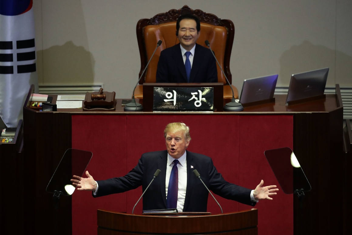 Trump den Viet Nam anh 4