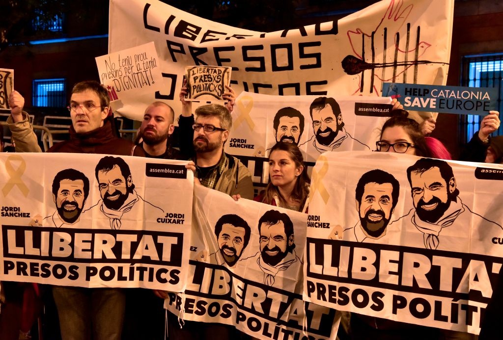 lãnh đạo Catalonia bị bắt ảnh 3 lanh dao Catalonia bi bat anh 3