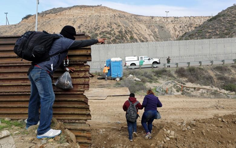 bien gioi My - Mexico anh 7