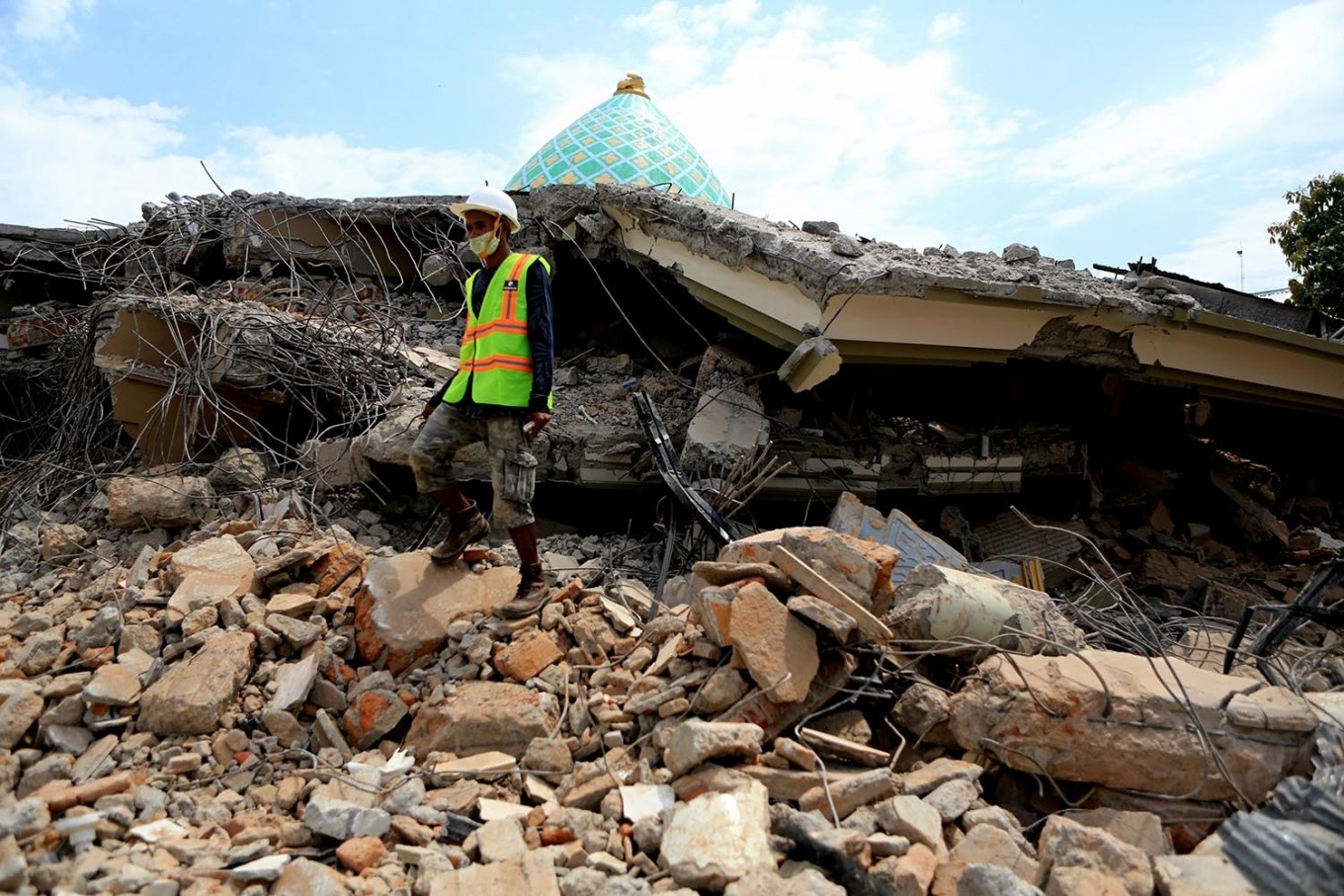 song than dong dat o Indonesia anh 9