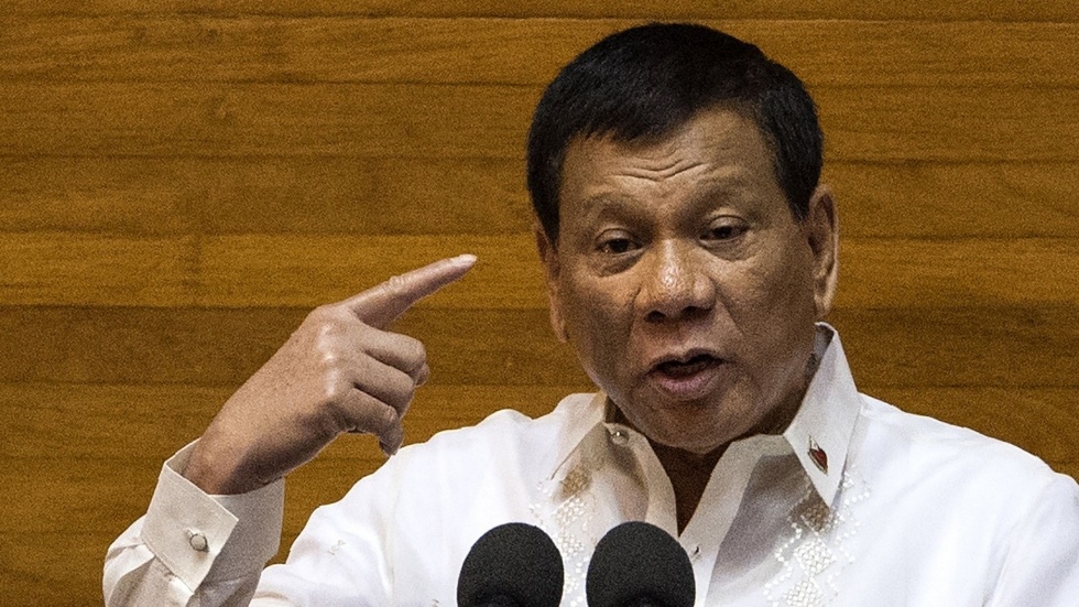 TT Duterte thua nhan luc nho tung sam so nguoi giup viec hinh anh