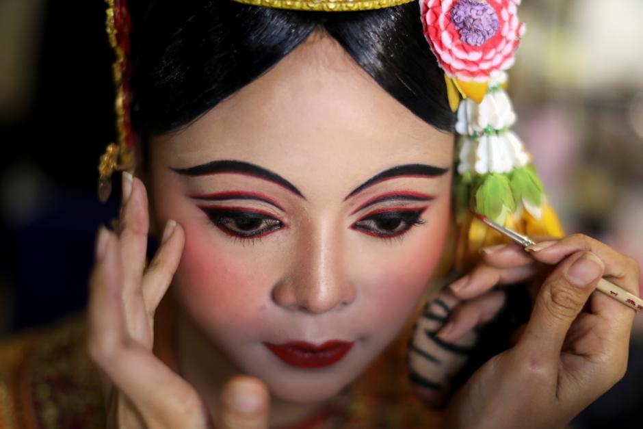 Vu kich mat na Campuchia phuc hoi tu diet chung hinh anh