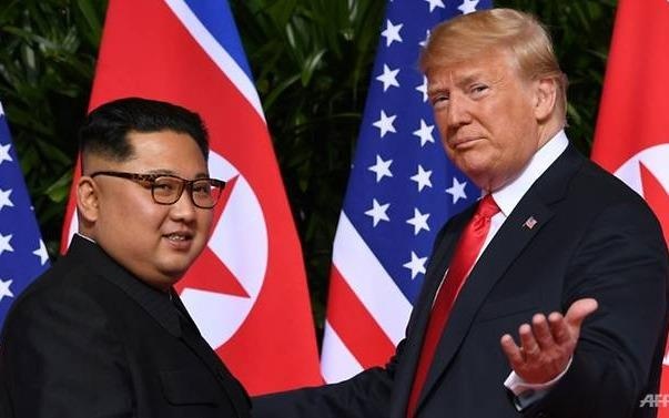 Kim Jong Un 'rat hai long' voi buc thu tu Trump truoc cuoc gap lan 2 hinh anh
