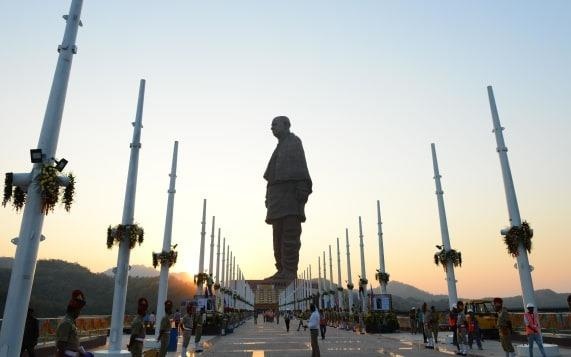 Hang tram con ca sau bi di doi vi tuong dai cao nhat the gioi o An Do hinh anh