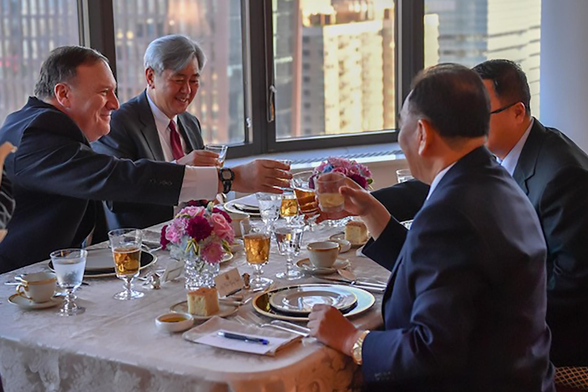 Trump gap Kim Jong Un Viet nam anh 11