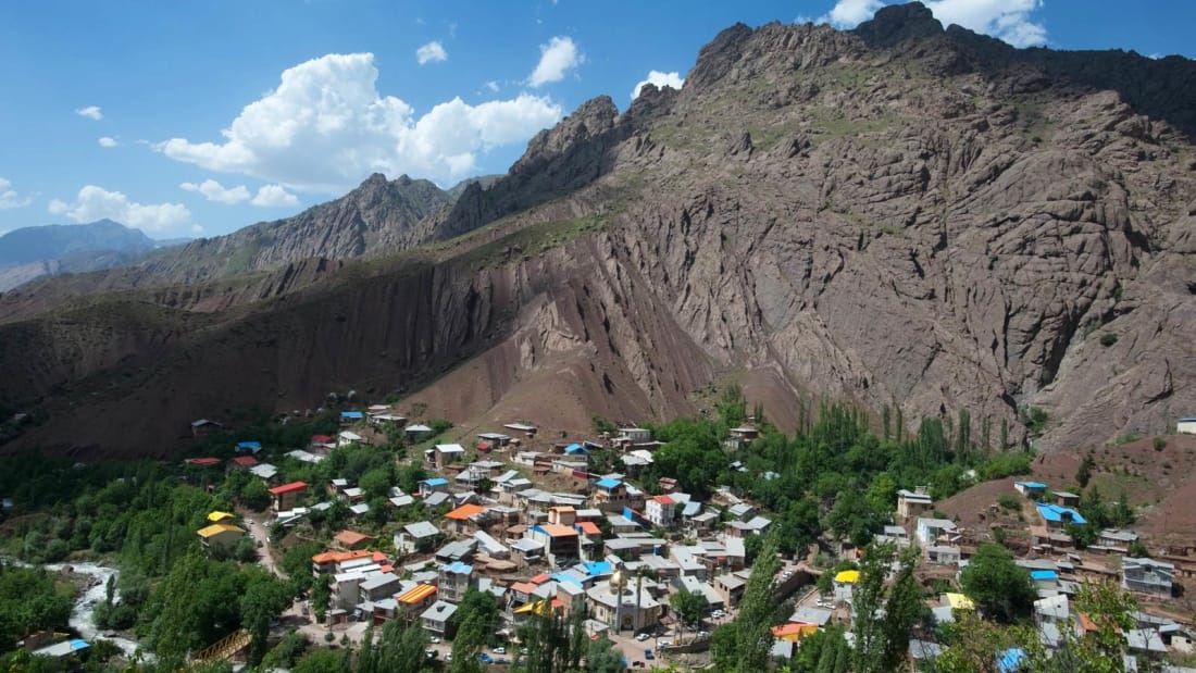 lau dai Alamut anh 11