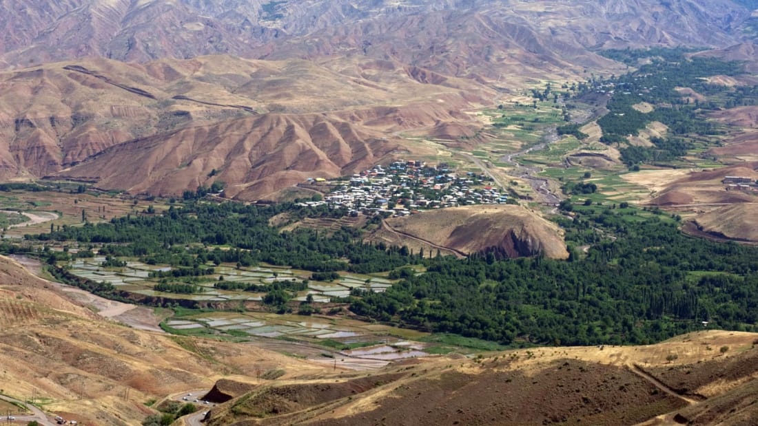 lau dai Alamut anh 2