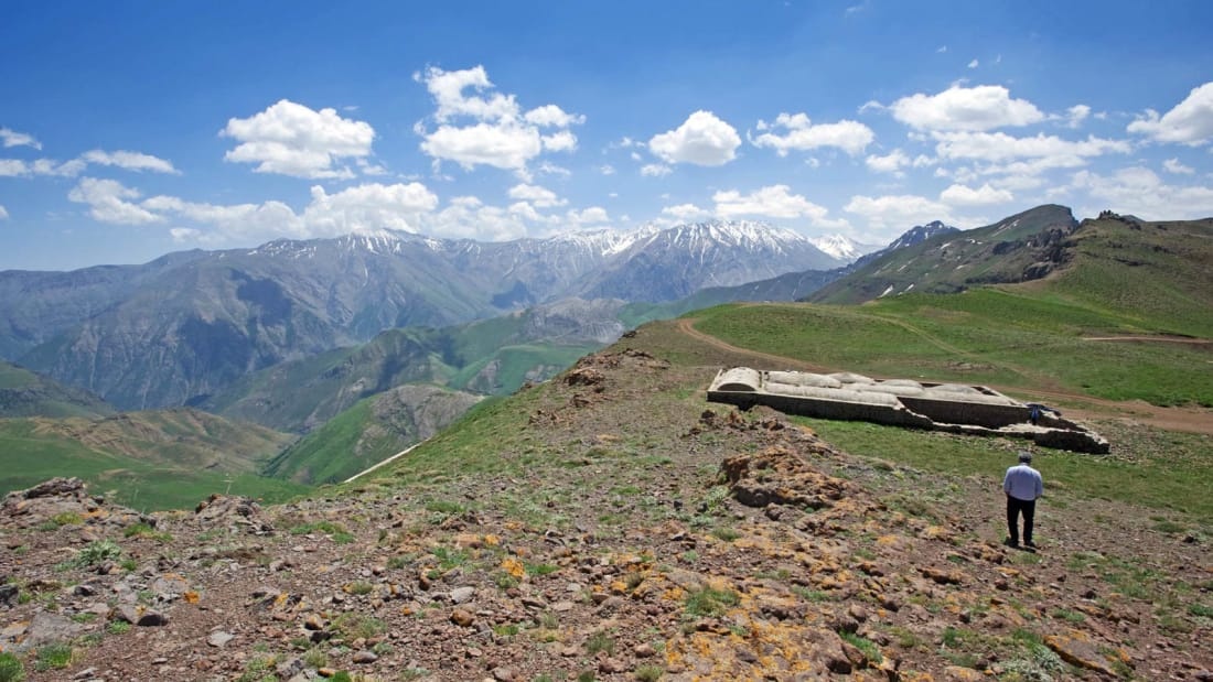 lau dai Alamut anh 8