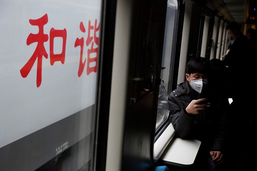 hang trieu nguoi di chuyen xuan van anh 6