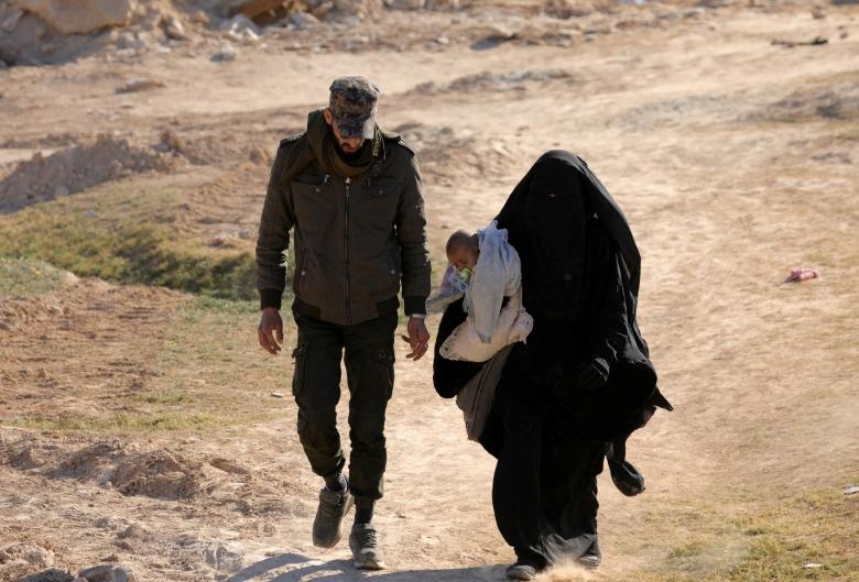 Cuoc tron chay khoi 'phao dai' cuoi cung cua IS o Syria hinh anh