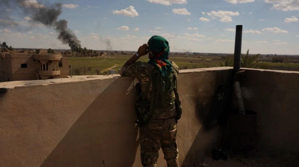 IS bi danh bai anh 6