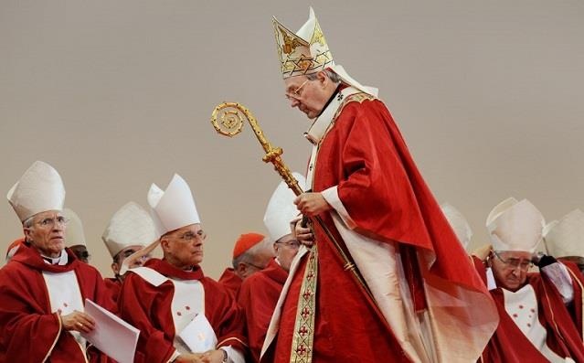 Vi hong y dem lai ca tien bac lan be boi xam hai tinh duc cho Giao hoi hinh anh