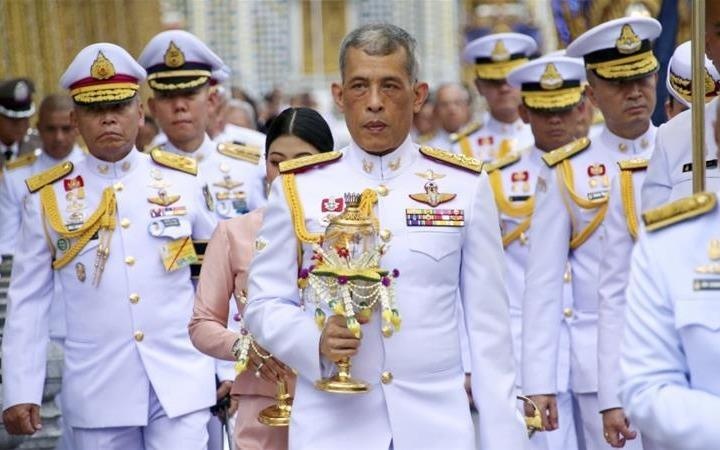 Thai Lan to chuc le dang quang cong phu cho nha vua hinh anh