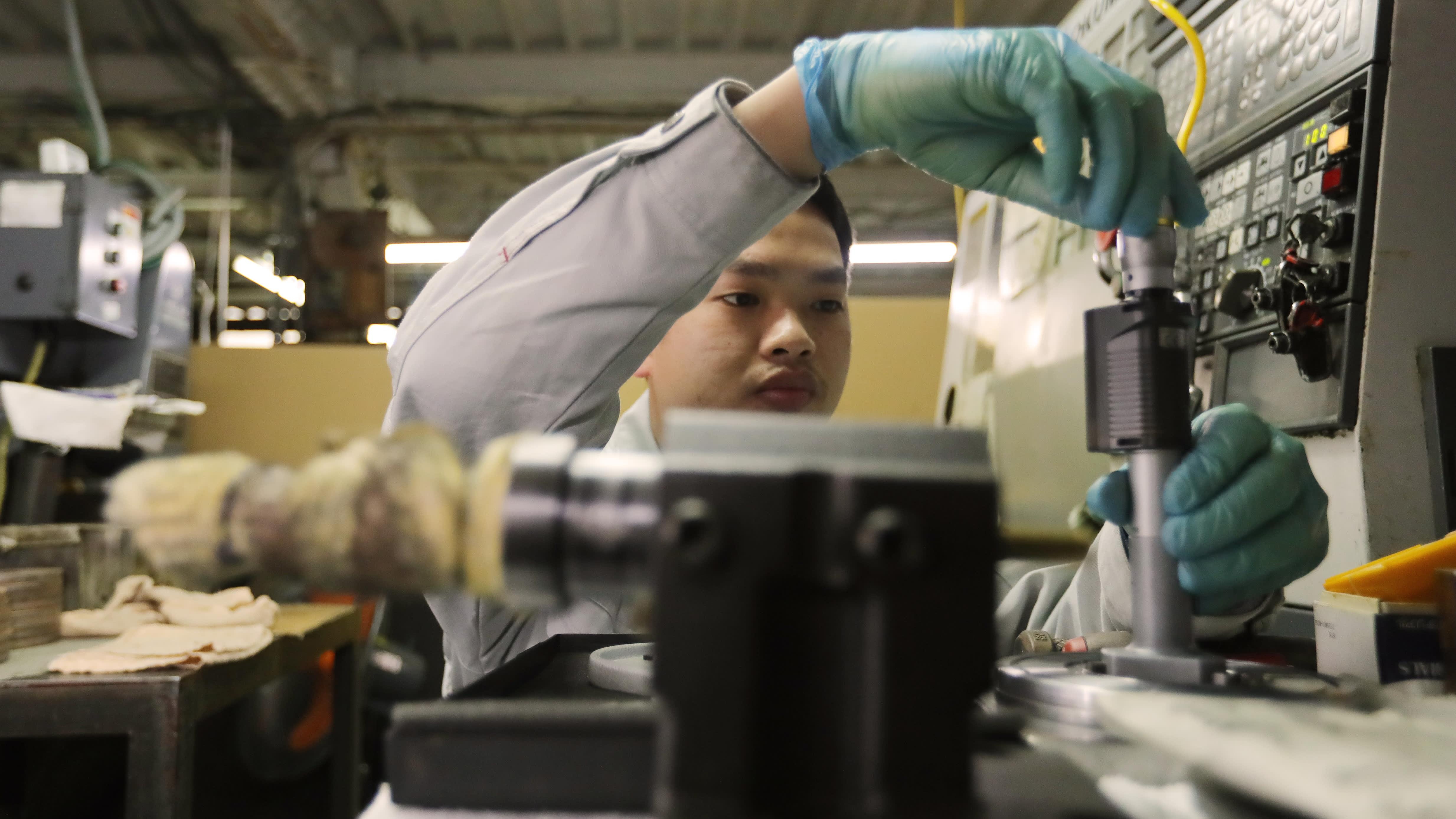 Lao dong nuoc ngoai co the nhap cu Nhat Ban theo luat moi hinh anh