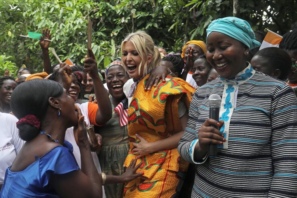 Nhà thờ Đức Bà ảnh 3 Nha tho Duc Ba anh 3