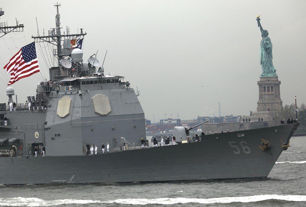 Chi tieu quoc phong My tang lan dau tien sau 7 nam hinh anh